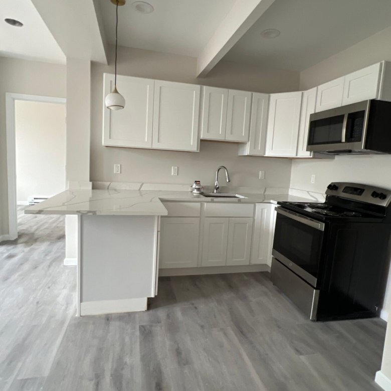One Bedroom Apartment Unit 8 at 27 Main Street New Britain Ct 06051