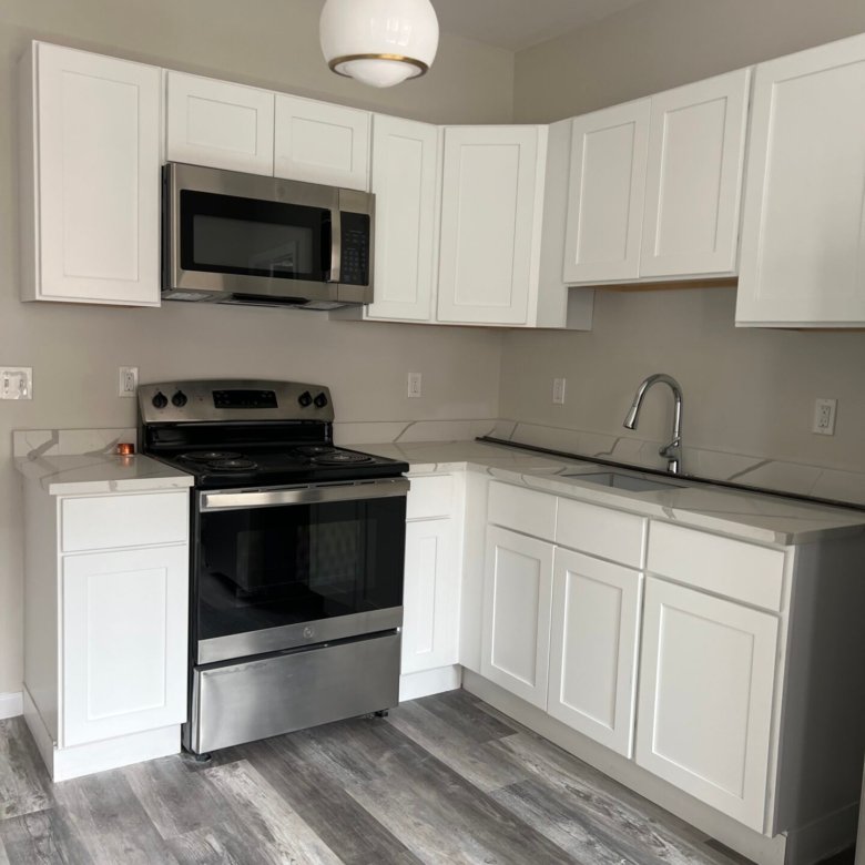 Studio Apartment Unit 18 at 27 Main Street New Britain Ct 06051