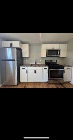 ONE Bedroom Apartment Unit R2 at 57 Erwin place New Britain CT 06051
