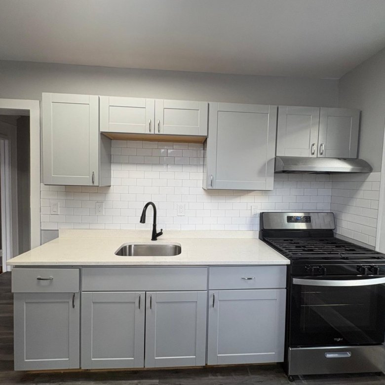 1476 Chapel St Unit 202